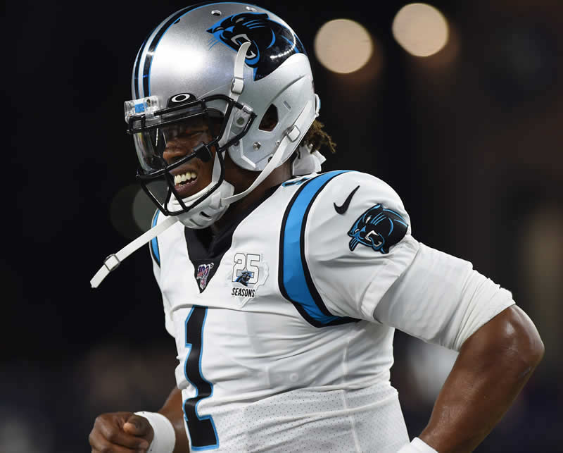 Cam Newton leaves Panthers&apos; preseason game vs. Patriots with foot injury