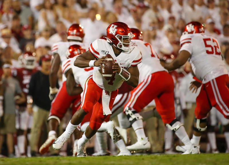 Houston quarterback D’Eriq King sitting out remainder of season but plans to return in 2020